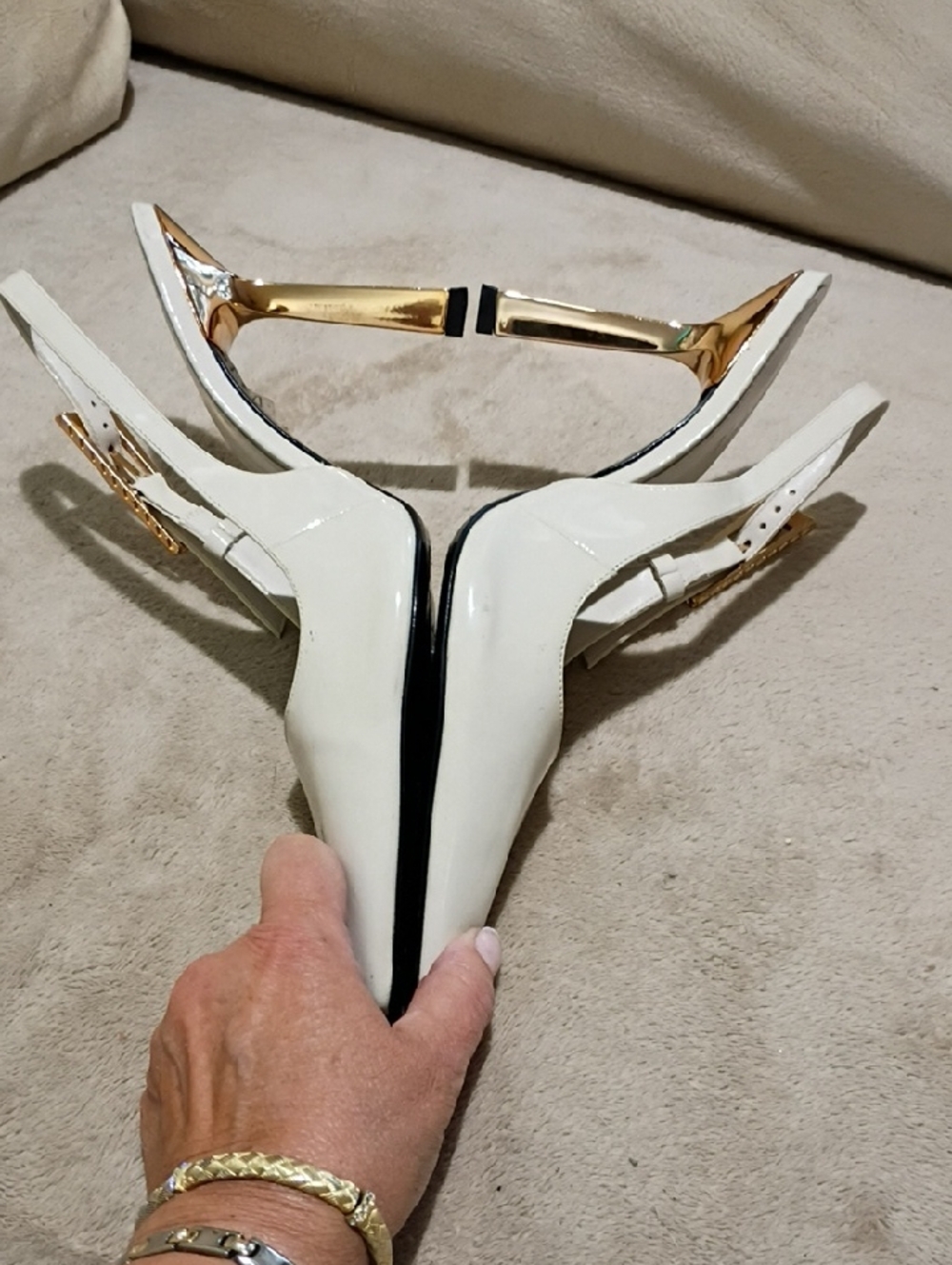 SCHUTZ White Pointed Slingback Kitten Heel Pumps - Picture 8 of 9